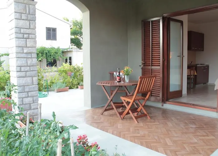 Апартаменты By The Sea Pag - 13251